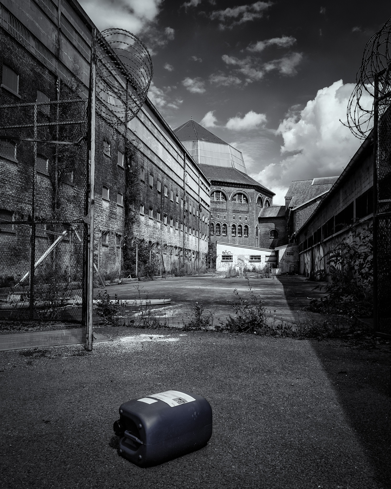Prison H15