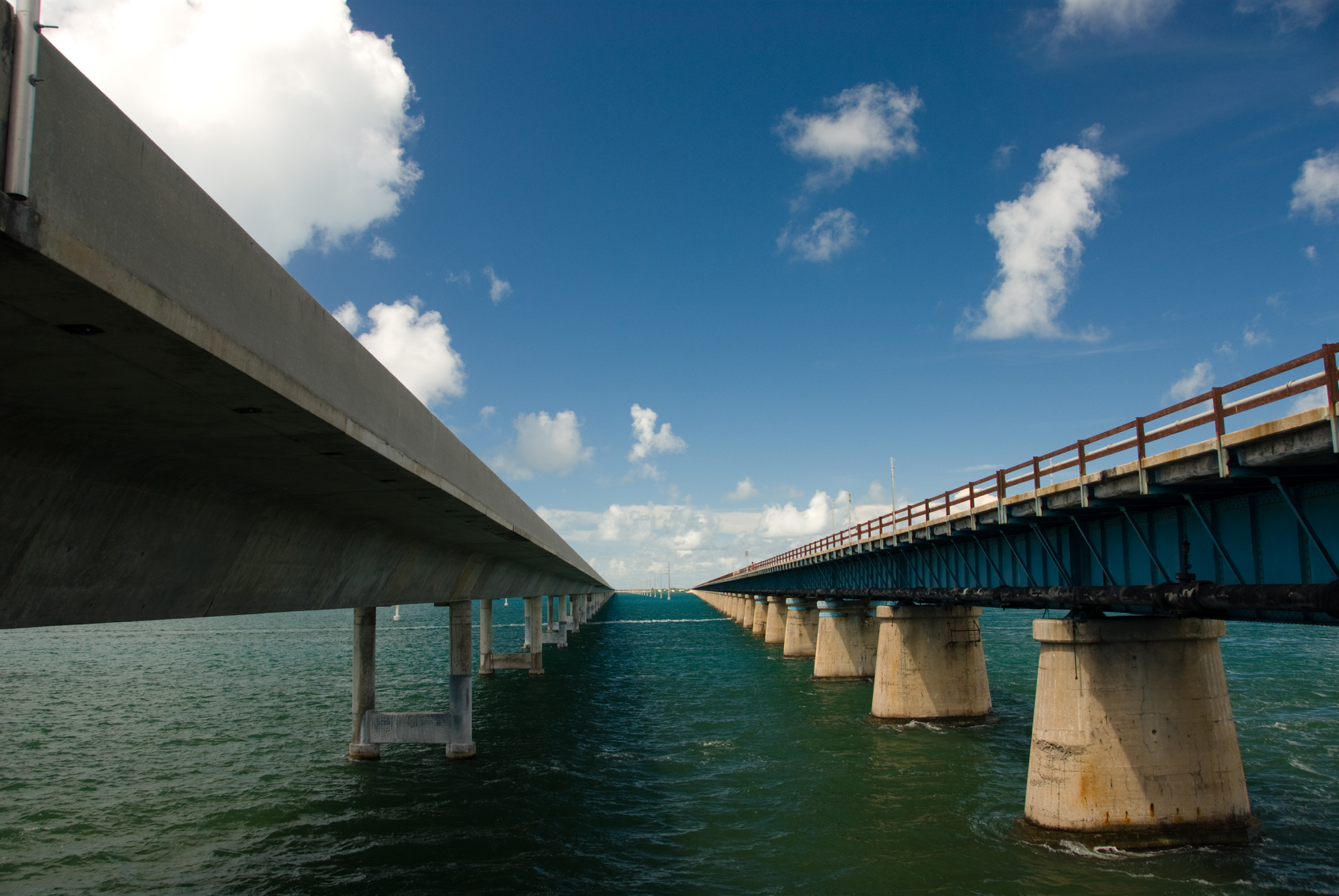 Hwy US 1 bridge.