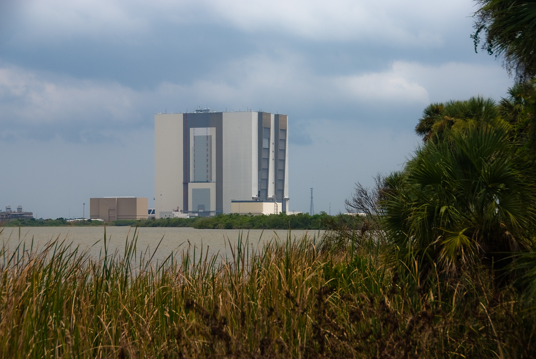 Vehicle Assemby Building