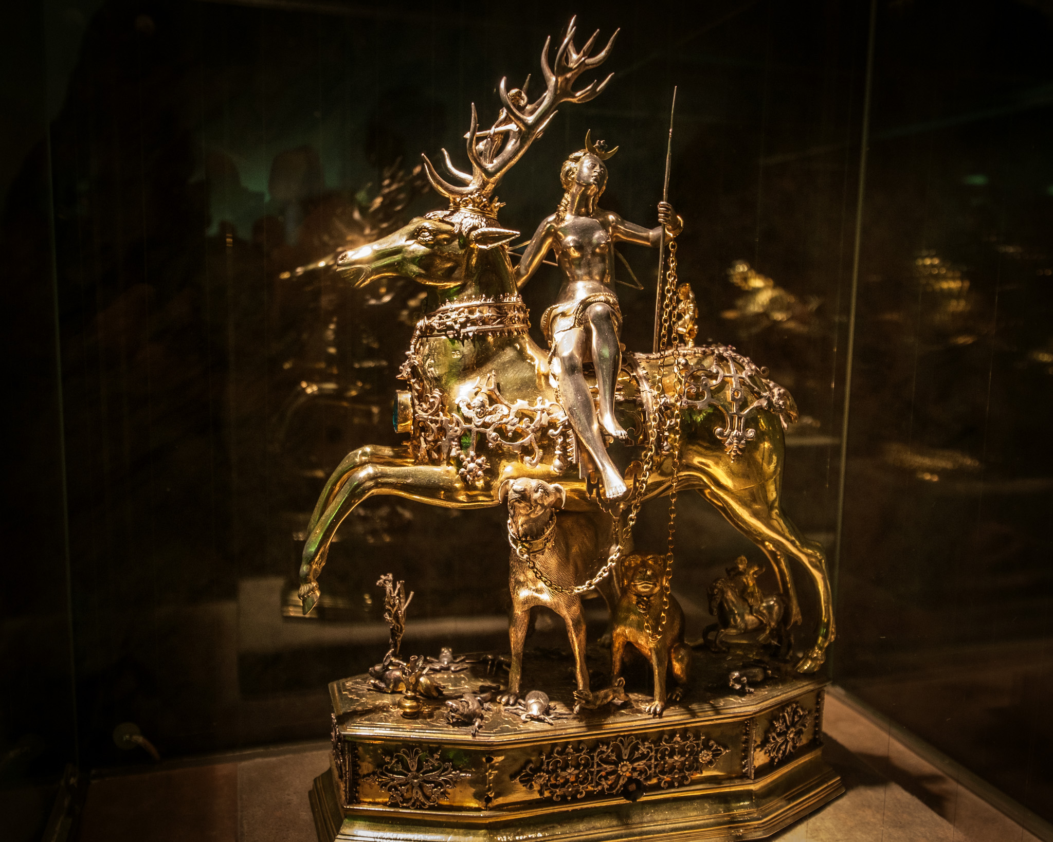 Burg Elts Treasure